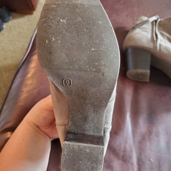 Booties - Picture 2 of 7